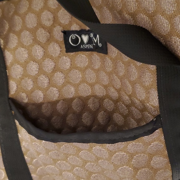 💥O❤️M Aspen Tote Bag - Picture 13 of 14
